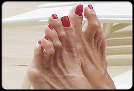 Reduce Foot Pain from Bunions and Hammer Toes by creating space and increasing Range of Motion in Toes